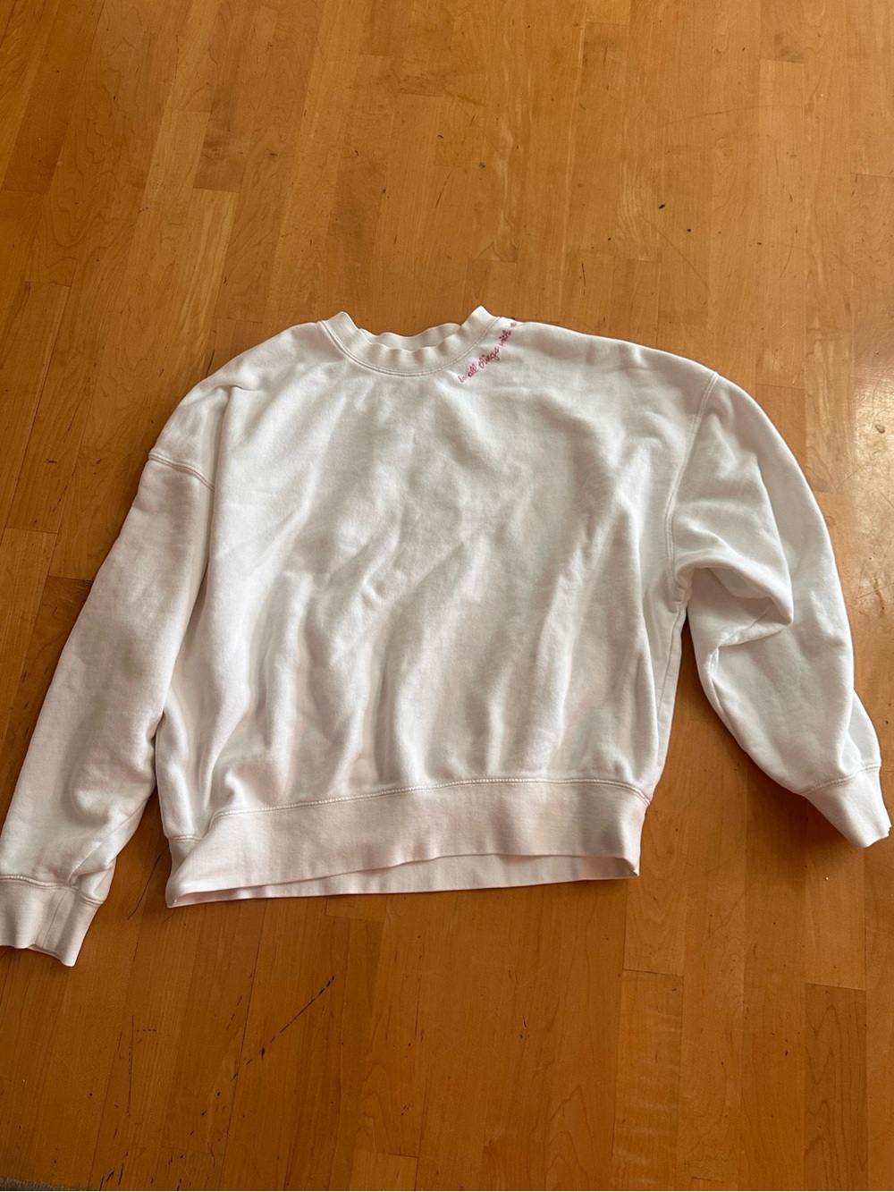 Spiritual Gangster White Crewneck Sweatshirt with Subtle Pink Detail. XL